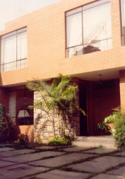 Front entrance to Luisa's Bed and Breakfast